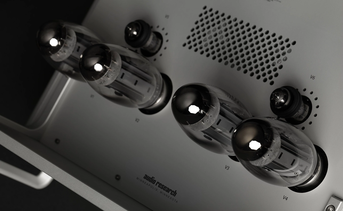 Audio Resesarch D-80 detail