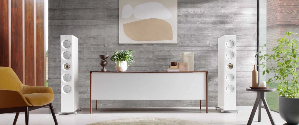 KEF Reference 5 Meta lifestyle