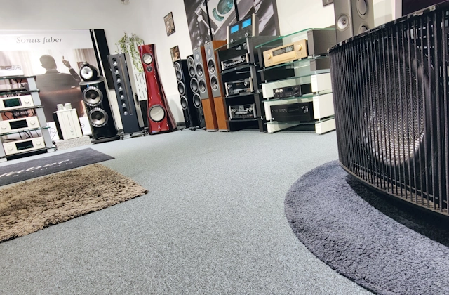 Showroom AVcenter.cz - Vinohradská 174
