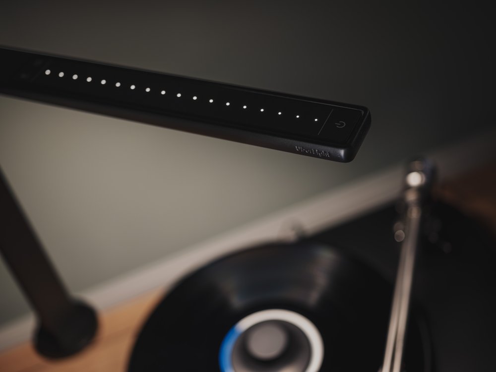 Reliable UberLight Frame | black