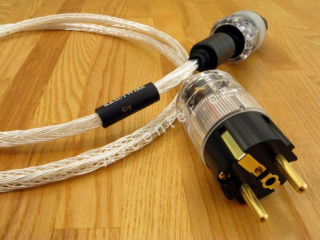 Napájecí kabel KrautWire Six | 1,8m