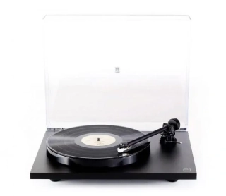 Gramofon Rega Planar 1