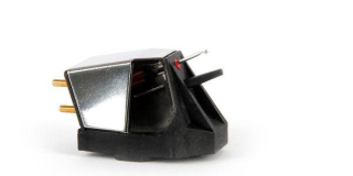 Rega Nd5 – prémiová MM přenoska s neodymovým magnetem